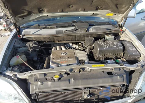 2002 Lexus Rx 300 z USA, uszkodzony, nr VIN JTJGF10U220122879